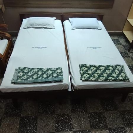 Sri Krishna Residency Hotell Vellore Eksteriør bilde
